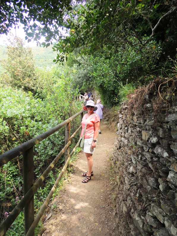 Cinque hiking trail